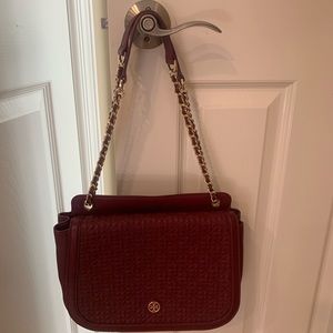 Tory Burch shoulder bag merlot color